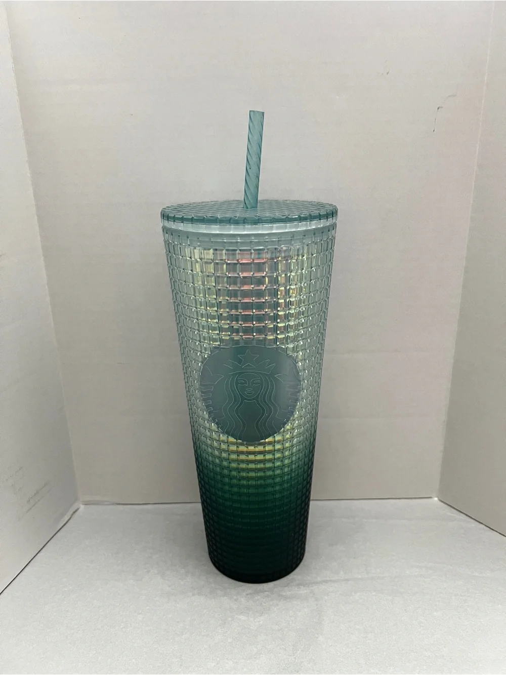 Starbucks Jade Green Ombre Grid Venti 24oz Cold Drinks Cup Tumbler